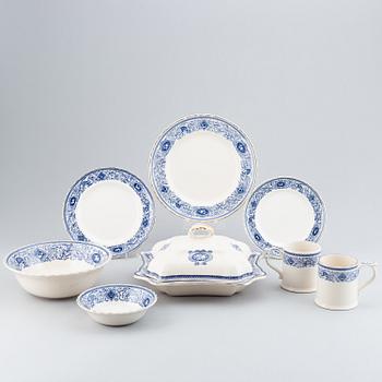 A dinner service, Mulberry, England, 54 pieces.