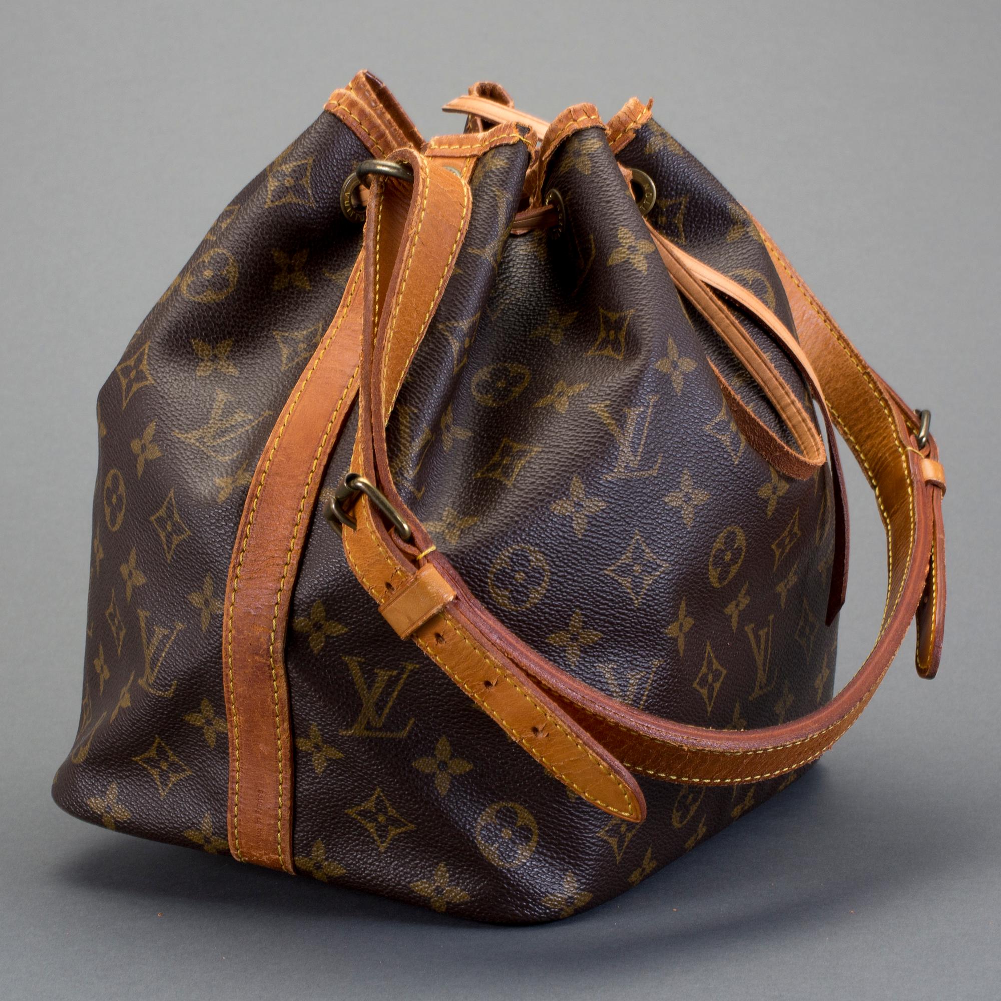 VÄSKA, "Petit Noe", Louis Vuitton.