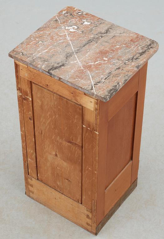 NATTDUKSBORD, jugend, 1910-tal.