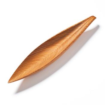 Tapio Wirkkala, a leaf-shaped laminated birch plywood dish, Finland 1950s.