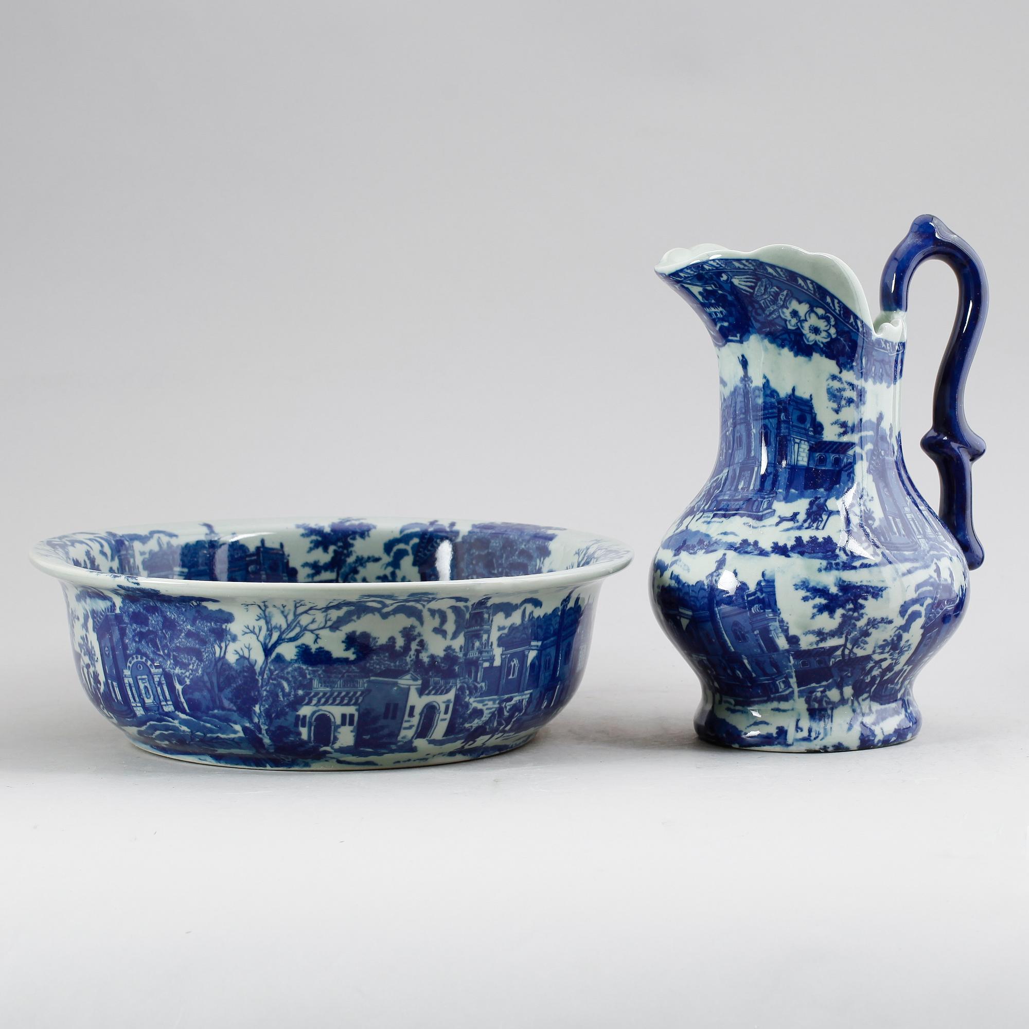 TVÄTTSERVIS, 2 delar, porslin, sent 1900-tal.