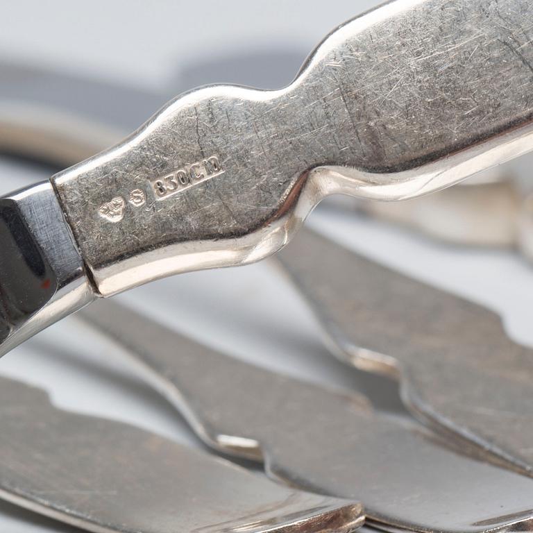 BESTICKSUPPSÄTTNING, silver, 58 delar. Sigurd Person för GAB, 1977. Vikt (inkl knivblad i rostfritt stål) 2.400 gr.