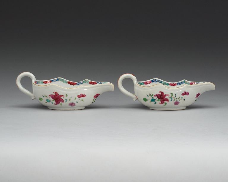 A pair of famille rose sauce boats, Qing dynasty, Qianlong (1736-95).