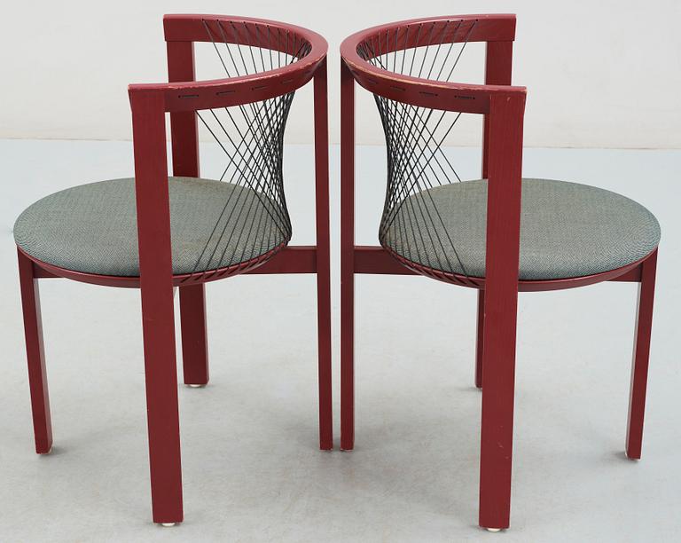 STOLAR, ett par, "String Chair", Niels Jörgen Haugesen, Danmark, 1970-tal.