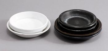 YTTERFODER, 9 st, lergods, delvis Upsala-Ekeby, 1900-talets tredje kvartal.