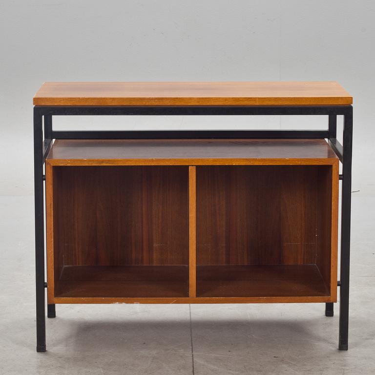 HURTS, Knoll International, licenstillverkat vid NKs verkstäder.