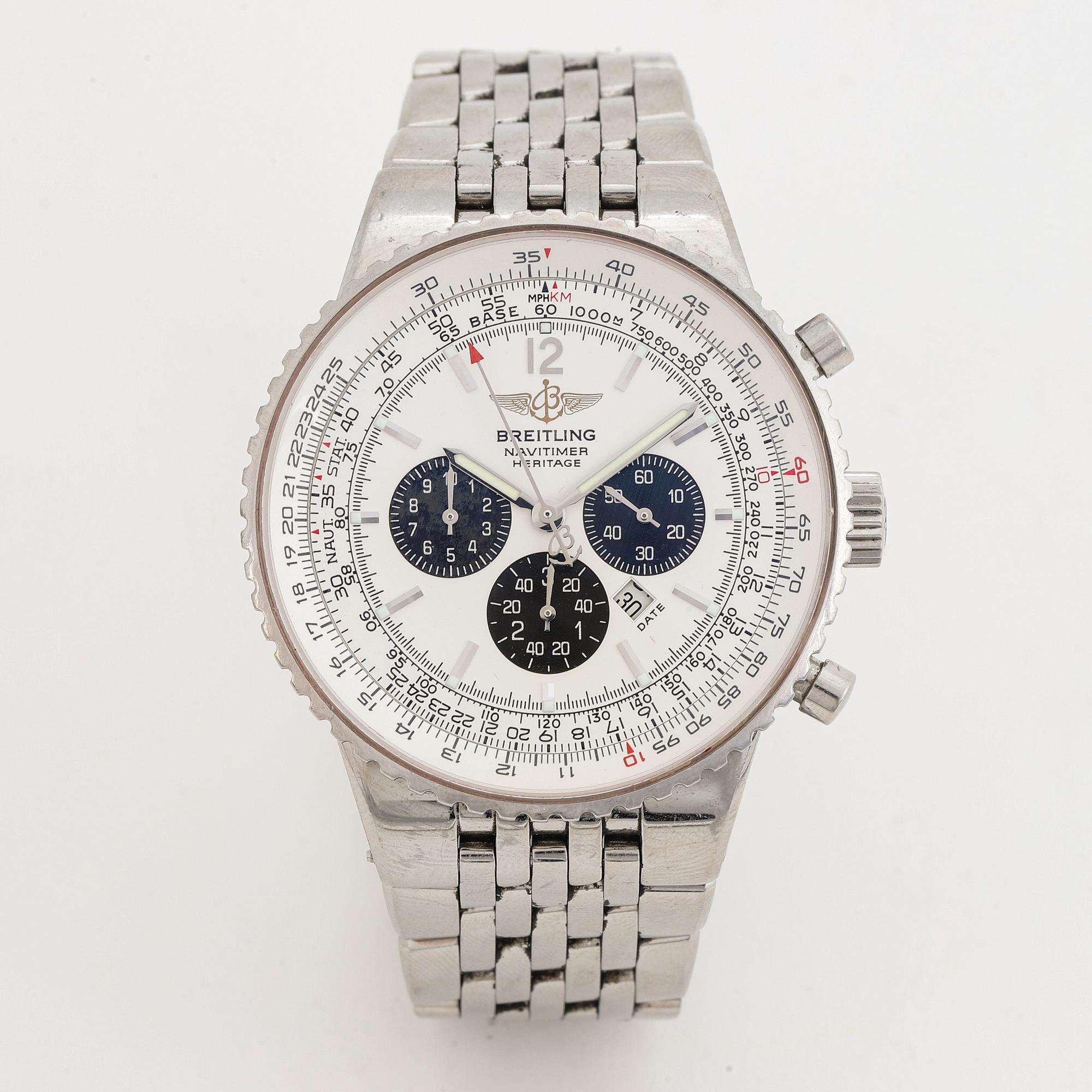 Breitling Navitimer Heritage wristwatch chronograph 43 mm. Bukowskis