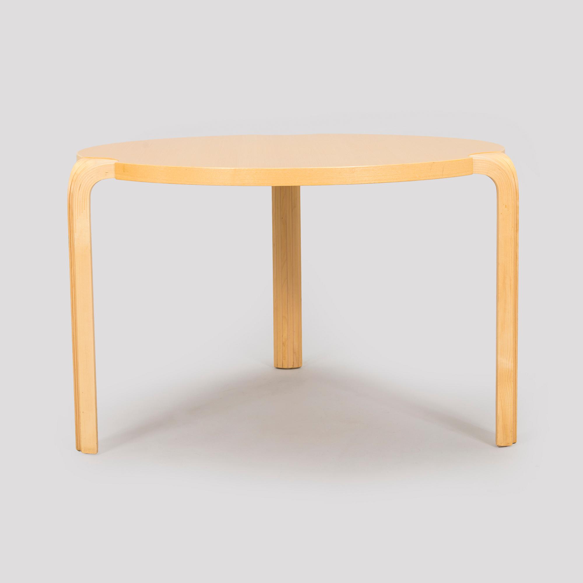 Alvar Aalto, coffee table, model X800D Artek 1998.