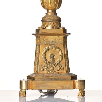 A Russian Empire ormolu lamp, ca 1830's.