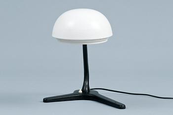 Alvar Aalto, BORDSLAMPA Nr A 704.