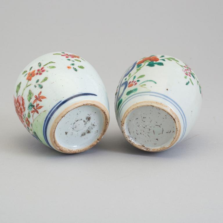 Two famille rose tea caddies, Qing dynasty, Qianlong (1736-95).