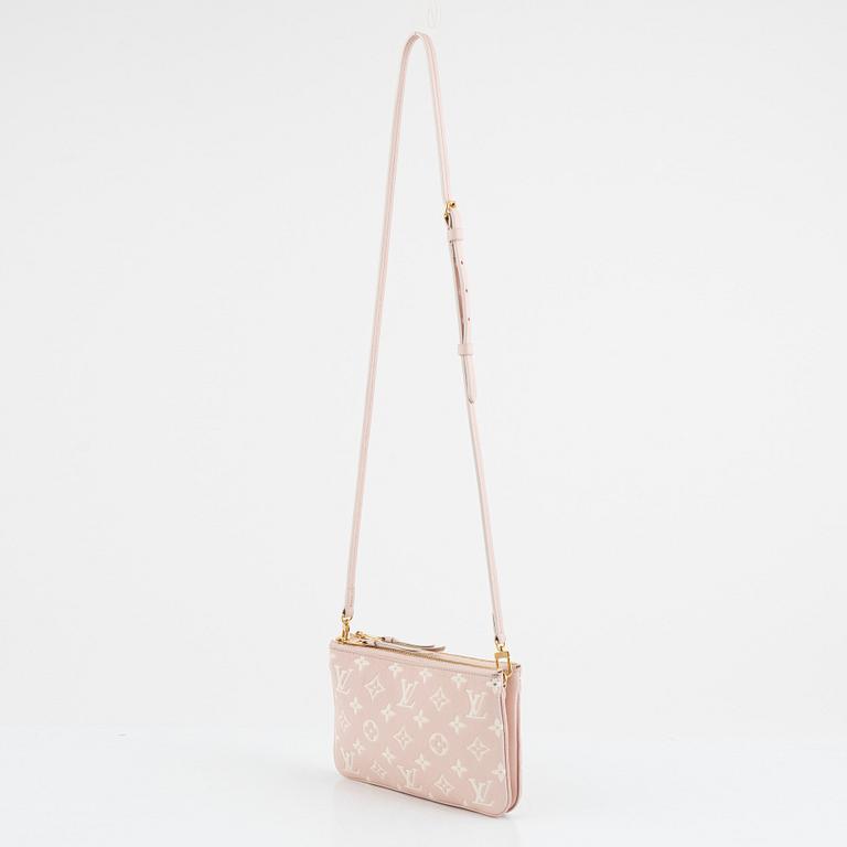 Louis Vuitton, a 'Pochette Double Rose Edition Limitée' bag, 2022.