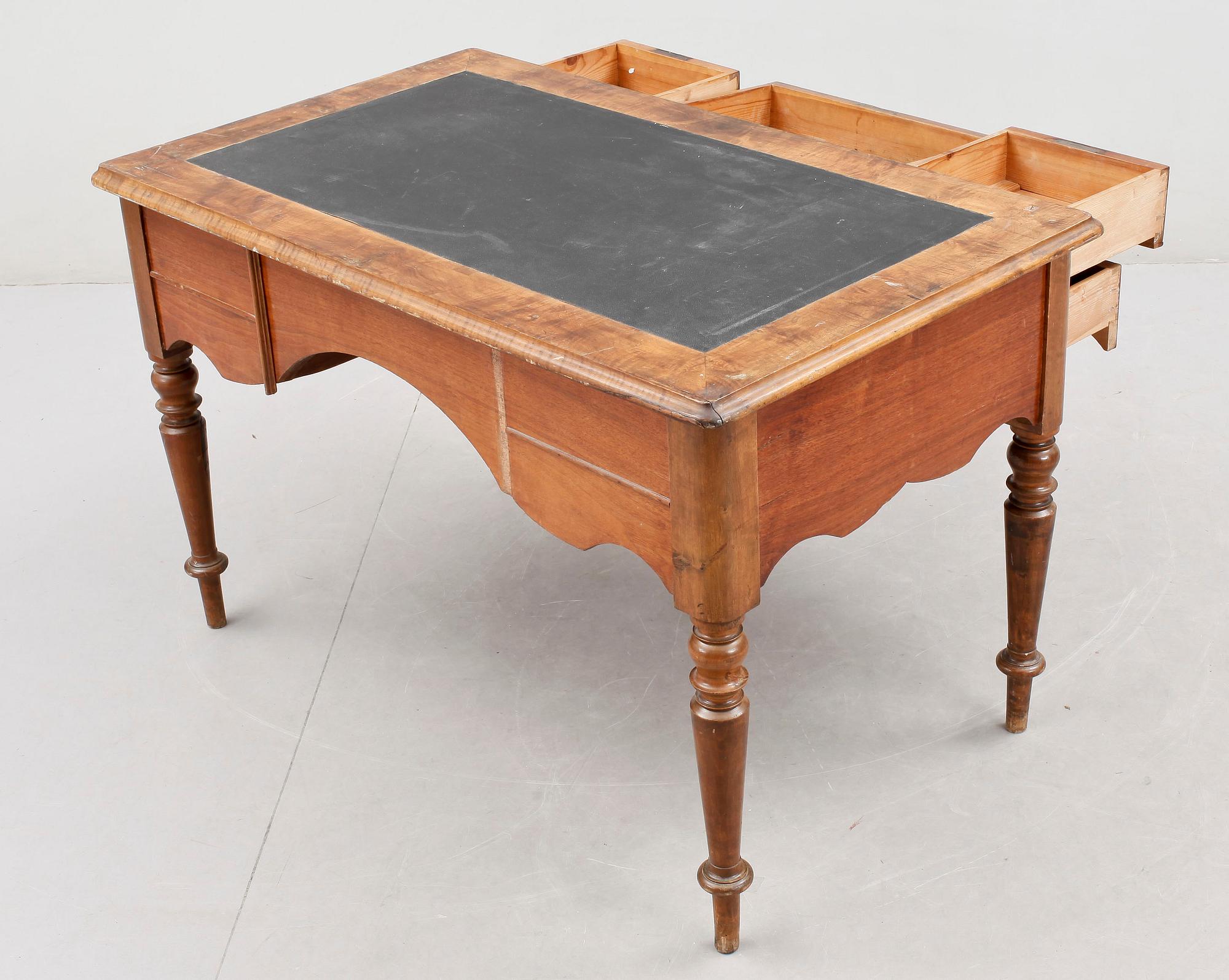 SKRIVBORD, 1800-talets andra hälft.