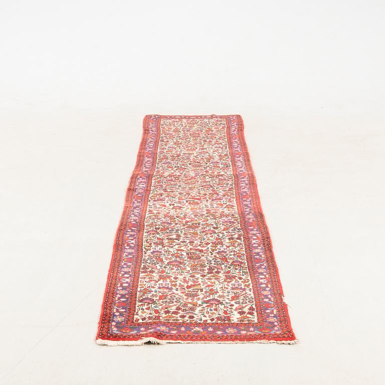 Rug Northwest Persian gallery old/semi-antique approx. 470x84 cm.