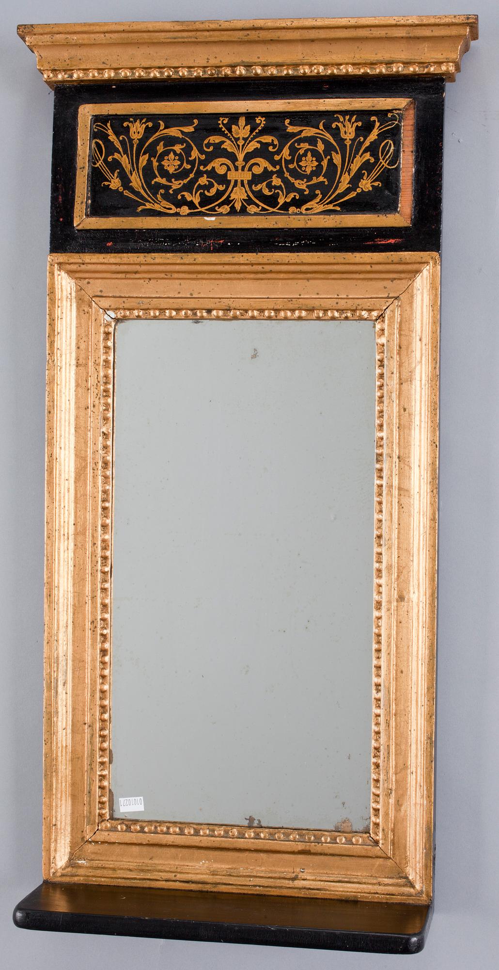 SPEGEL, sengustaviansk, omkring 1800.