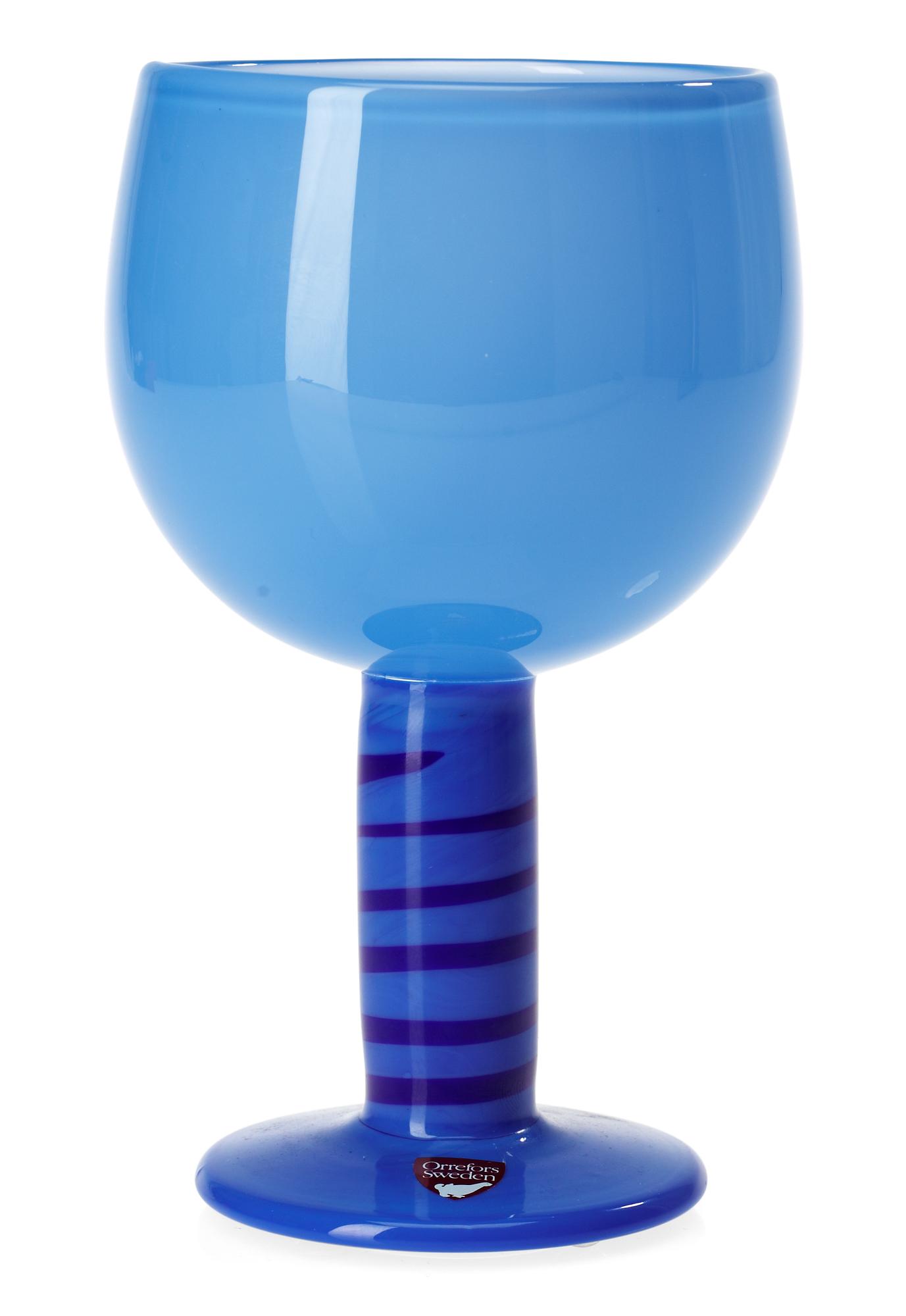 A Gunnar Cyrén glass goblet, Orrefors 1967.