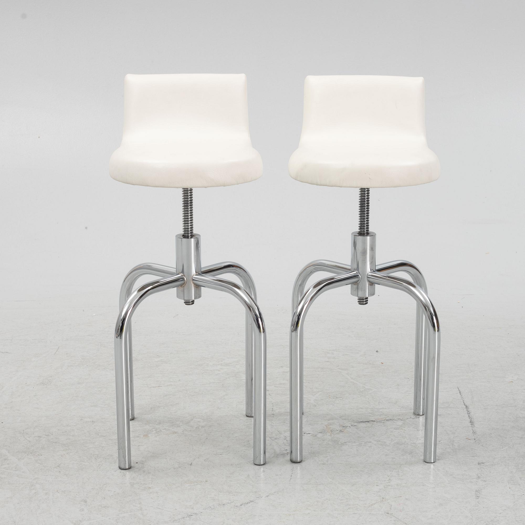 Gunnar Asplund, a pair of bar stools, Källemo, later part of the 20th Century.