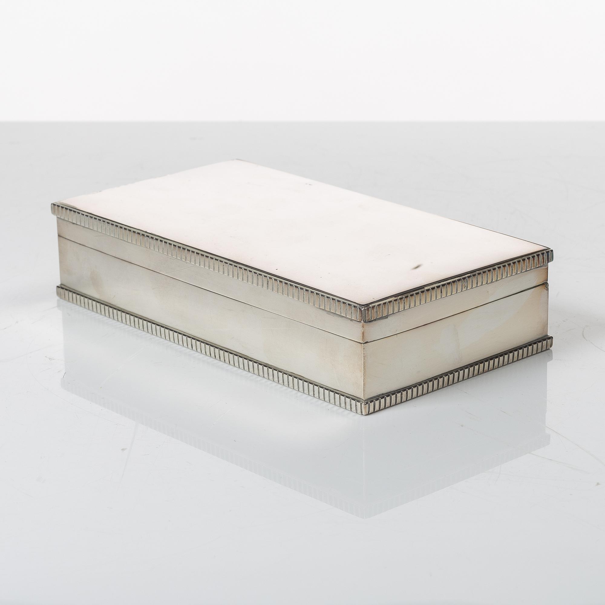 Cigarette/cigar box, silver 835, Swedish import marks, first half of the 20th century.