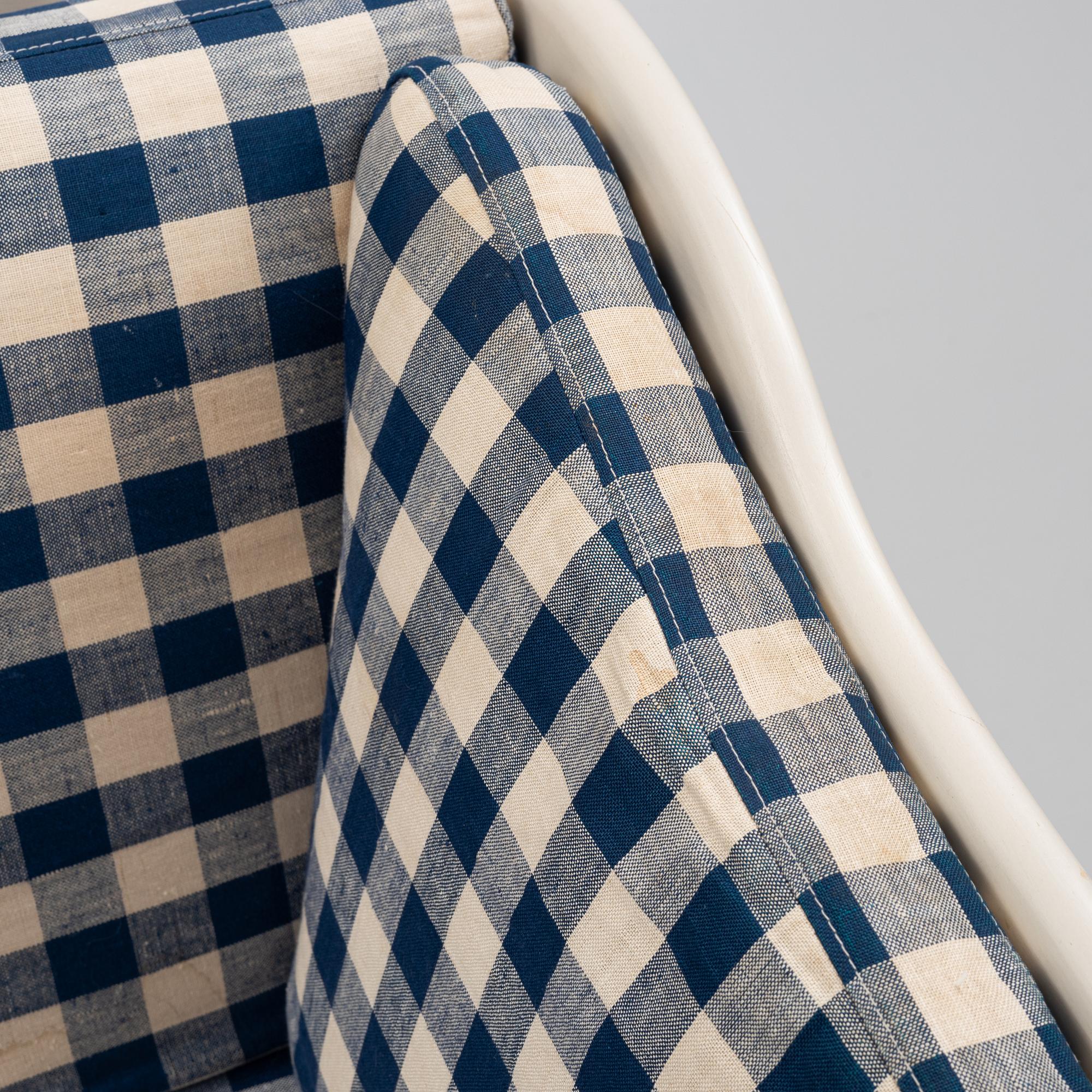 Trågsoffa, Gustaviansk stil, "Svensksund", ur IKEA:s 1700-talsserie, 1900-talets slut.