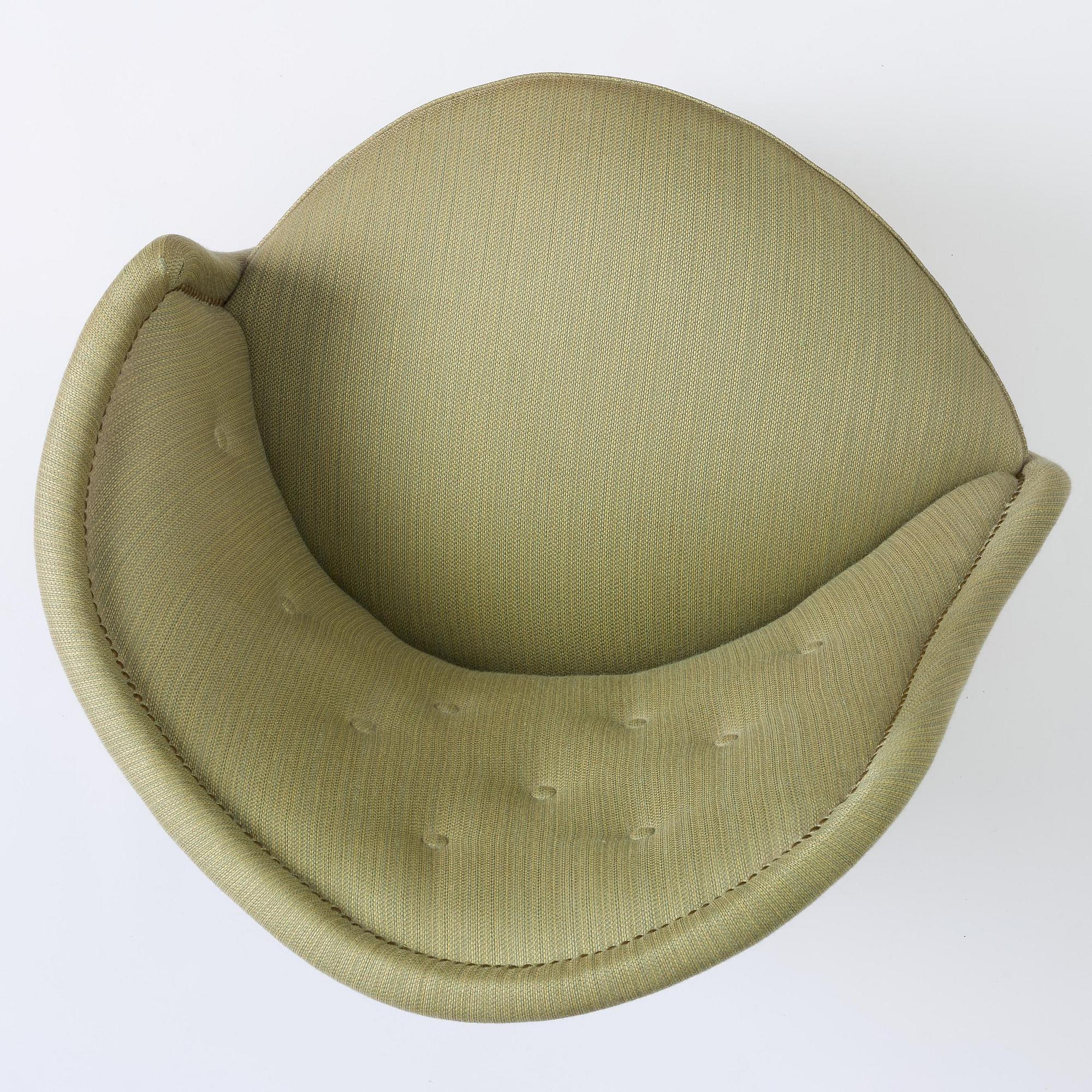 Carl Cederholm, a Swedish Modern armchair, Stil & Form, Stockholm, 1940s-50s.