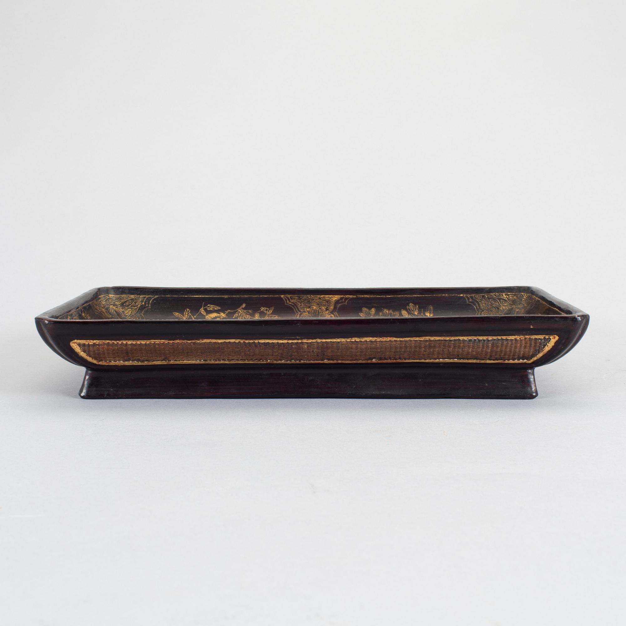 TRAY, lacquerware, Qing dynasty, 19th century.