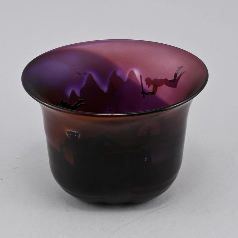 BERTIL VALLIEN, vas, glas, unique, Kosta Boda, signerad.