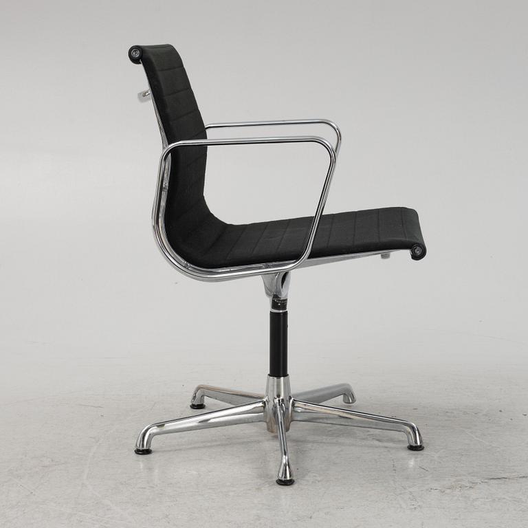 Charles & Ray Eames, armchair, EA 108, Vitra.