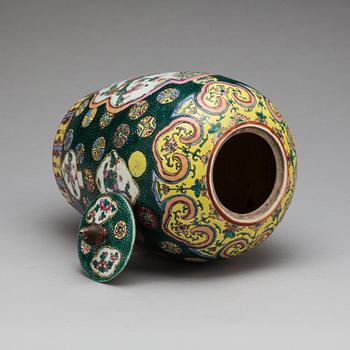 LOCKURNA, porslin, Kina, 1800/1900-tal.