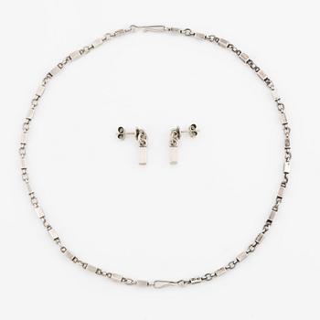 Wiwen Nilsson necklace/bracelet and earrings, silver.