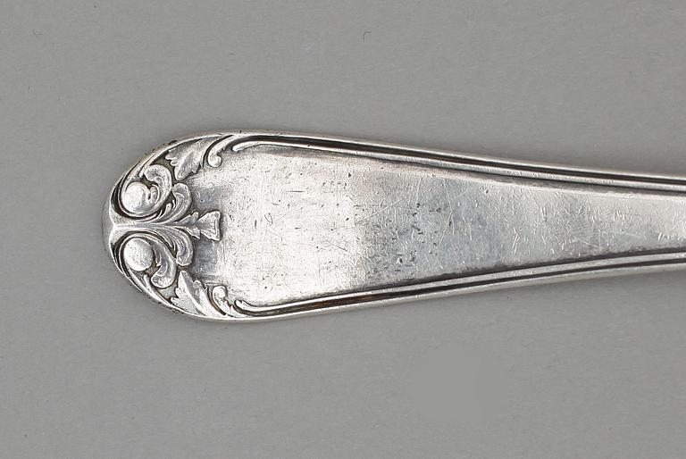 RAGUSKED, silver, Axel Hamnqvist, Åmål, 1800-talets andra hälft. Vikt 106,5g.