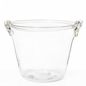 Nils Landberg, vinkylare, Orrefors.