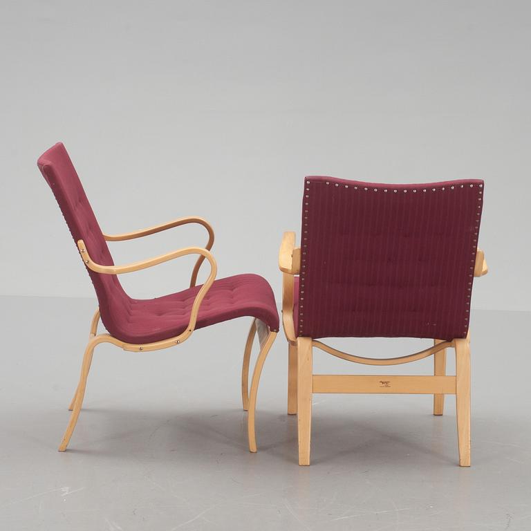 KARMSTOLAR, ett par, "Mina", Bruno Mathsson, Mathsson International.