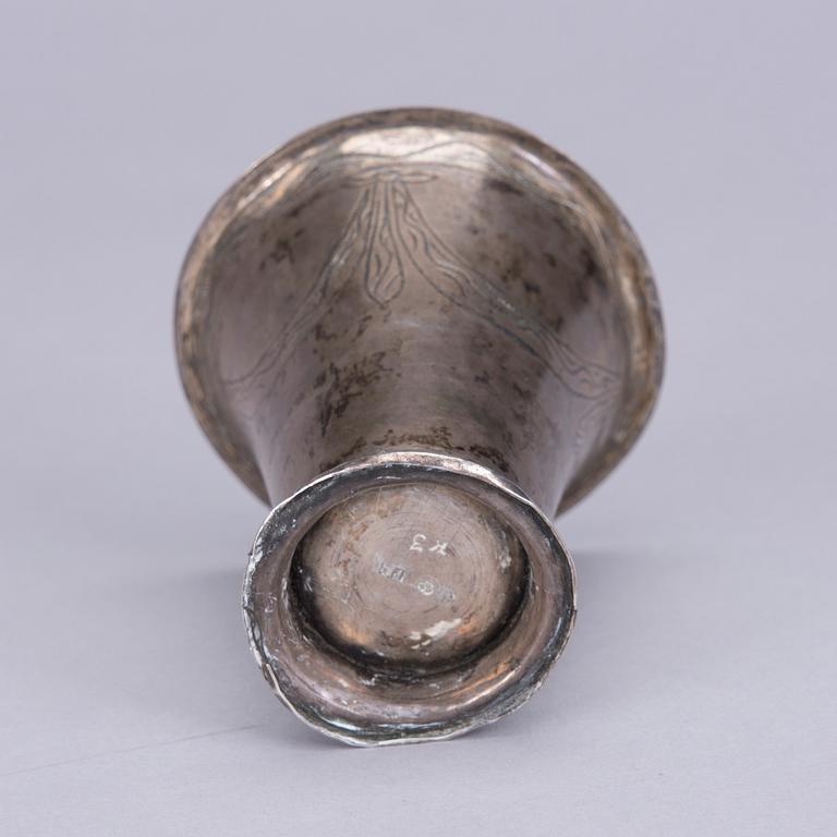 BÄGARE, silver, Pehr Blommert, Gävle 1816. Vikt 39,8 g.