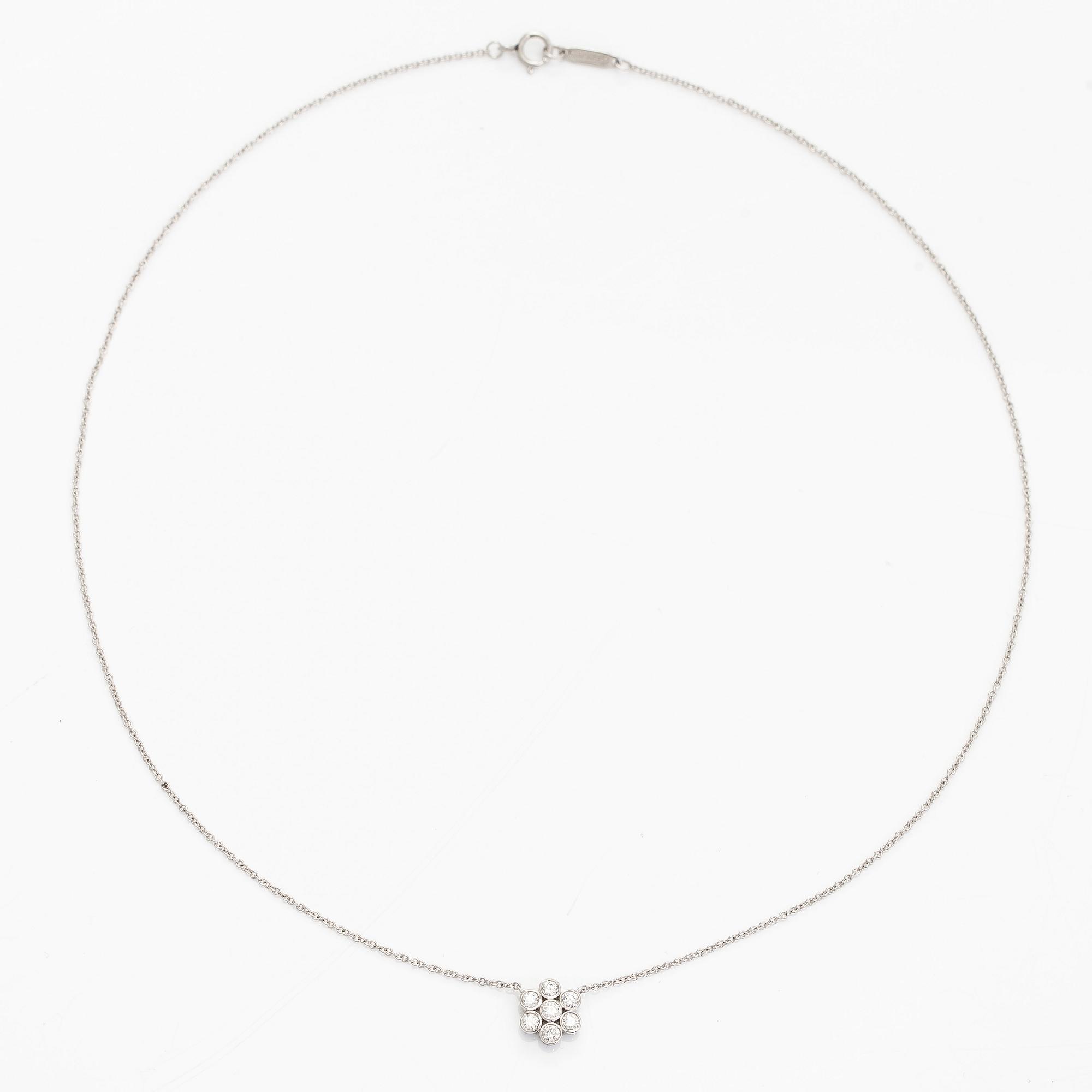 Tiffany & Co, kaulakoru, "Garden Flower", platinaa ja briljanttihiottuja timantteja.
