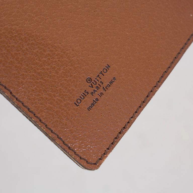 FOTOALBUM, Louis Vuitton.
