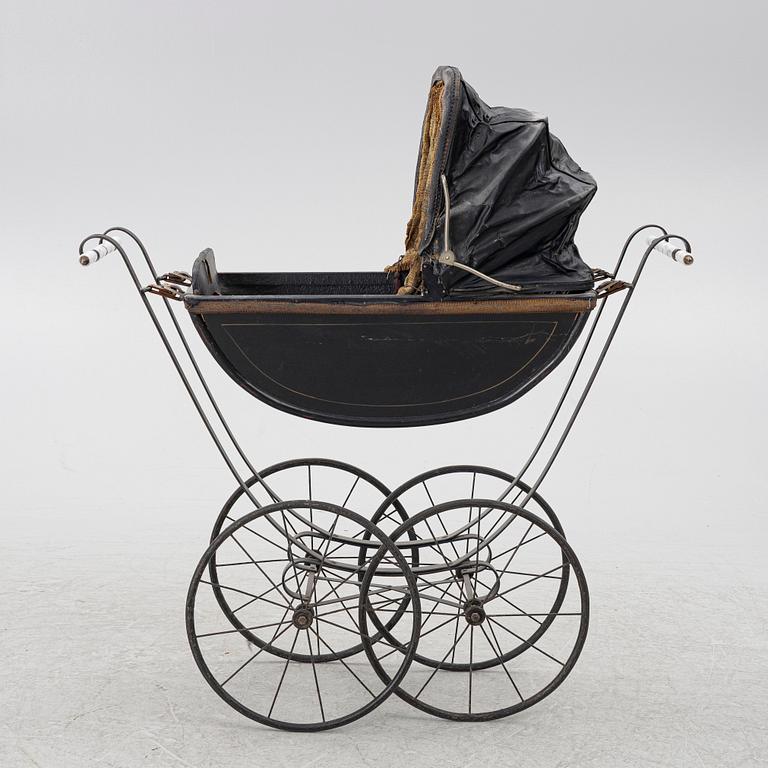 Doll's pram, first half of the 20th century.
