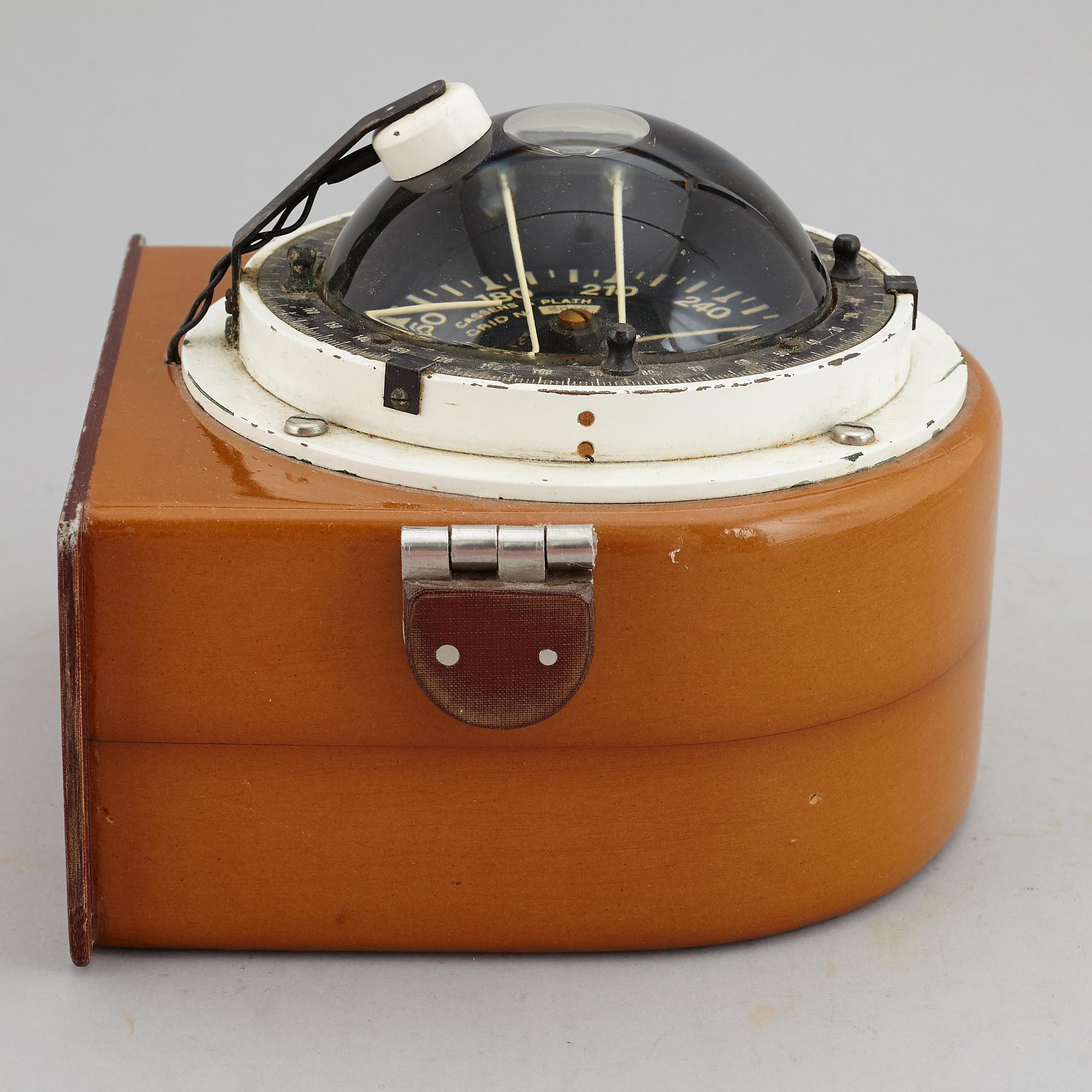 A Cassens & Plath compass.
