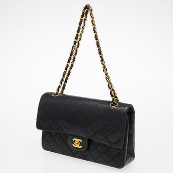 CHANEL, "Double Flap bag", LAUKKU.
