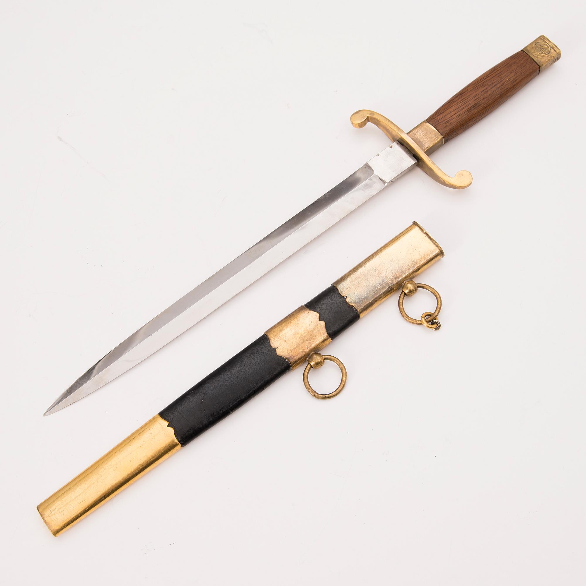 An Imperial Russian model 1914 naval officer's dagger.
