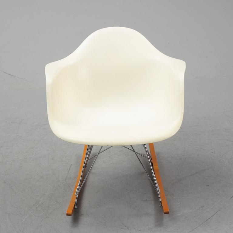 Charles and Ray Eames, a 'RAR rocking chair, Vitra, 2004.