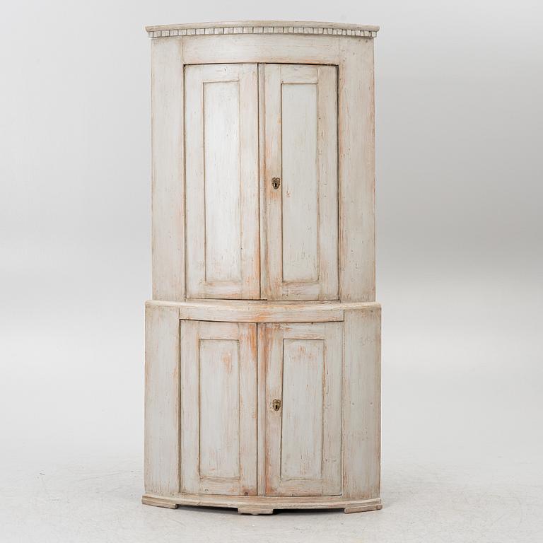 Corner cabinet, Gustavian, late 18th century.
