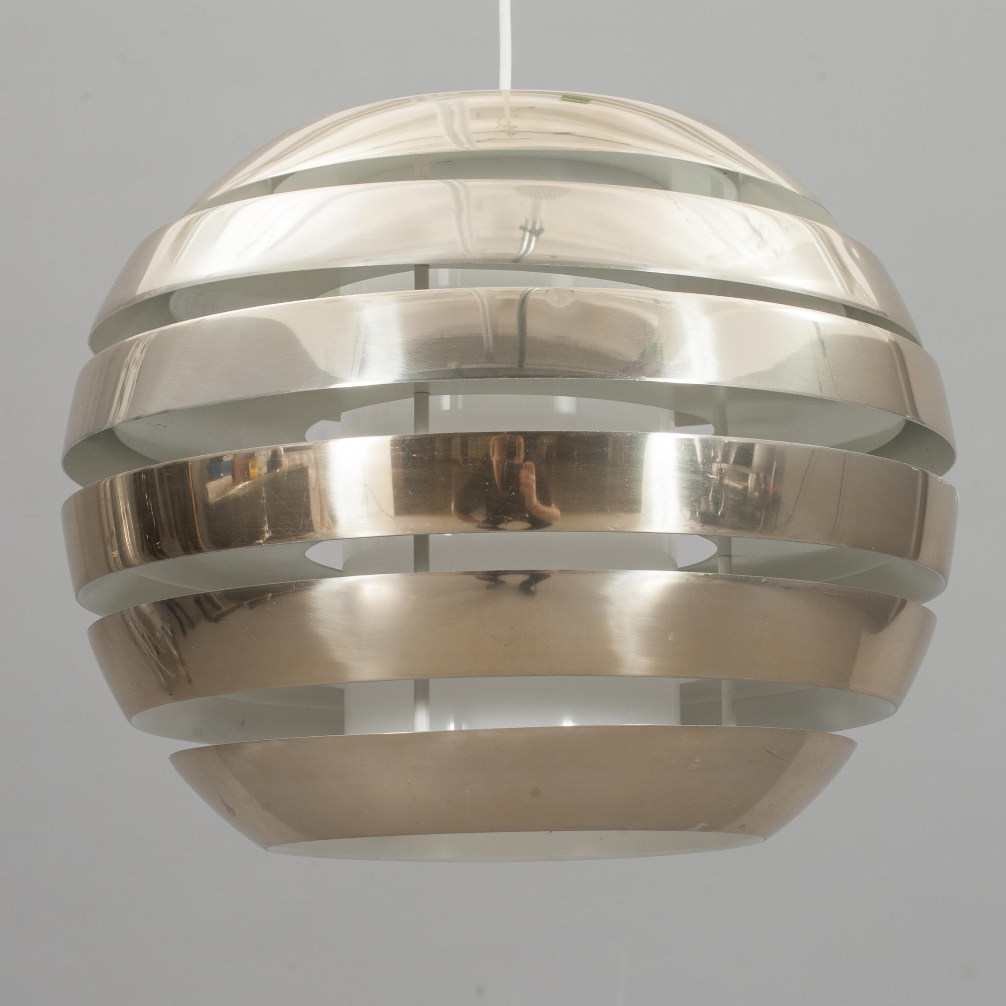 TAKLAMPA, "Le Monde", Carl Thore för Granhaga Metallindustri, 1970-tal.