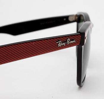 SOLGLASÖGON, "Wayfarer II", Ray Ban.
