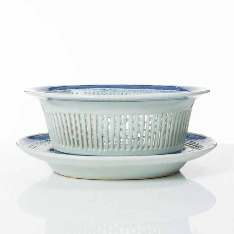 Gallerskål med fat, kompaniporslin, Kina, Qingdynastin, 1800-tal.