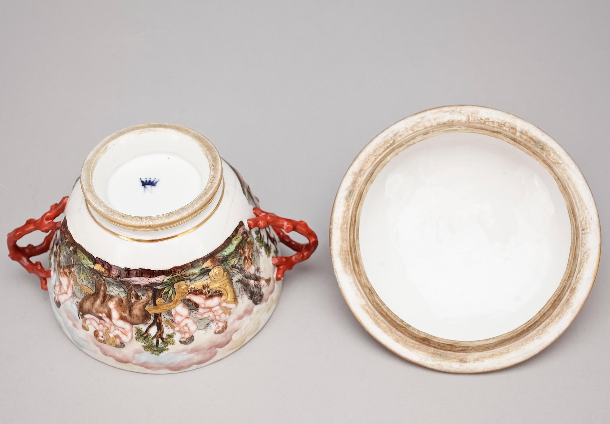 FAT samt SKÅL med LOCK, porslin, Napoli-liknande märke, sannolikt 1900-talets början.