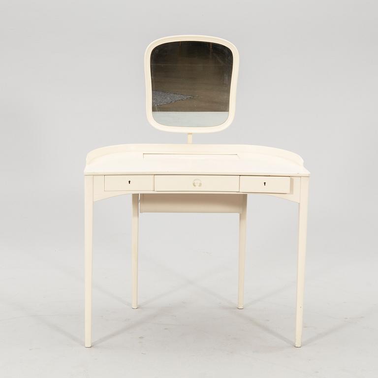Carl Malmsten, a 'Birgitta' dressing table from Bodafors Möbelfabrik 1961.