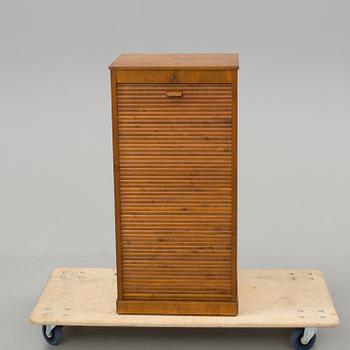 JALUSISKÅP, 1900-tal.