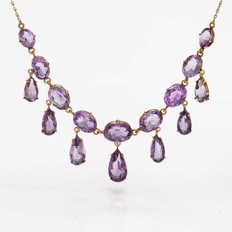 Halsband, förgyllt silver, ametister.