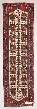 MATTA, orient. Ca 280 x 80 cm.