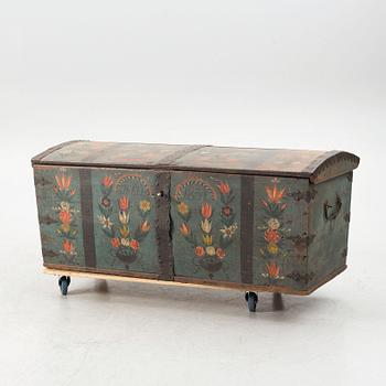 Chest, folk art, southern Sweden, 19th century.